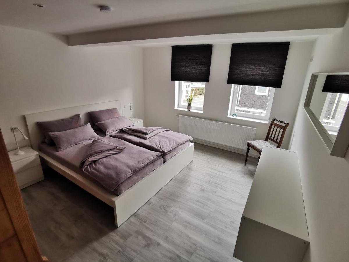 Traumhafte Ferienwohnung In Zentraler Lage Bad Berleburg Buitenkant foto
